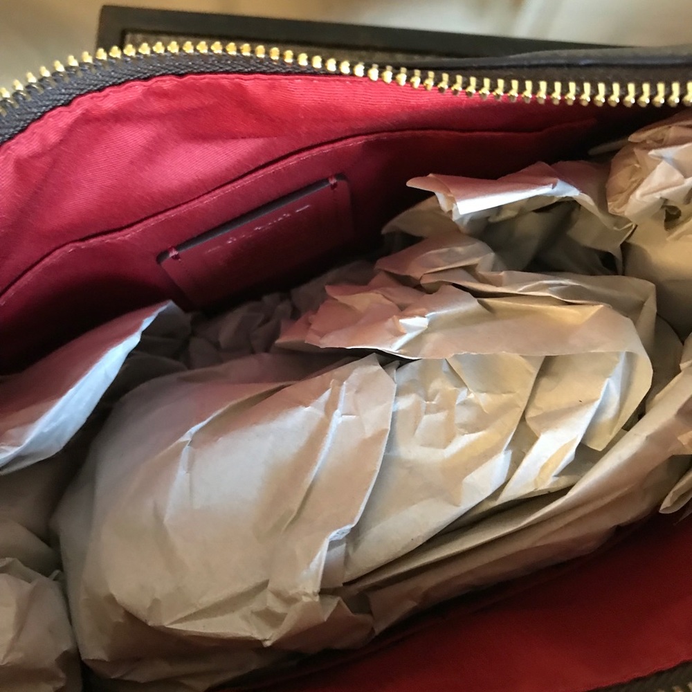 Coach shoulder bag brand new in a original box